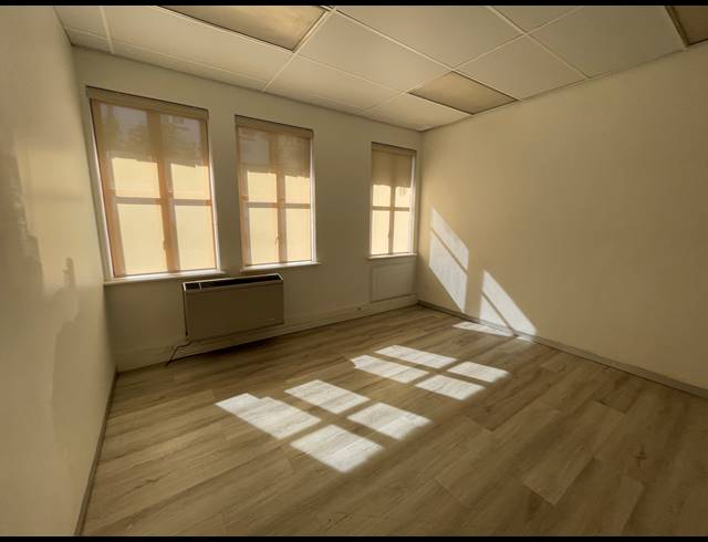 1,473M² OFFICE FOR SALE IN RIVONIA